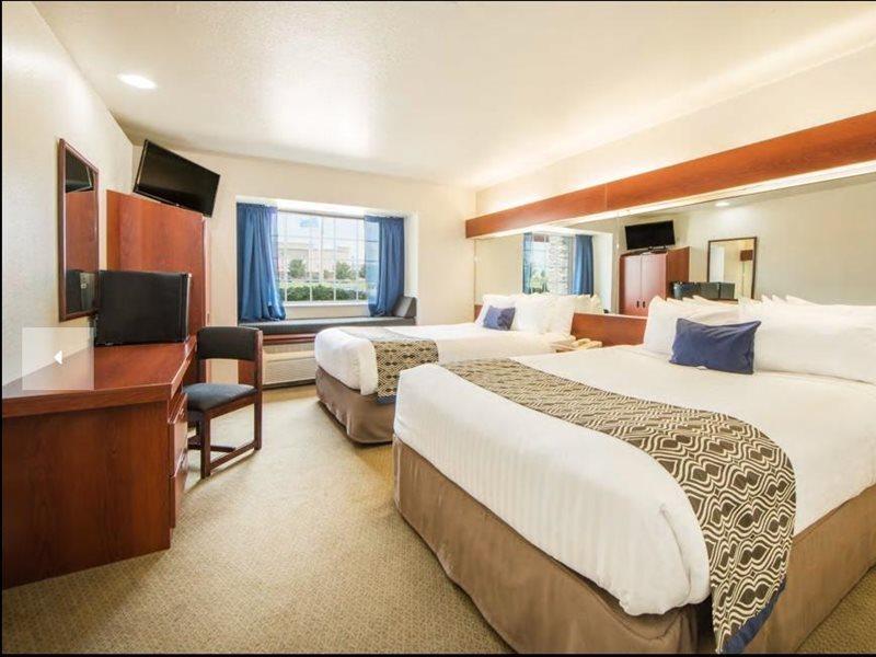 Microtel Inn And Suites By Wyndham Miami Ok Exteriör bild